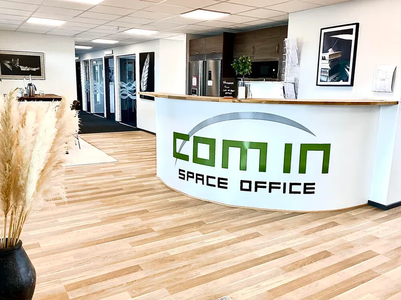 COM IN SPACE OFFICE kontorshotell reception