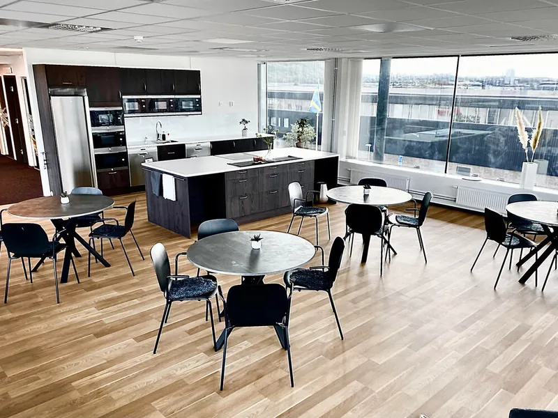 COM IN SPACE OFFICE kontorshotell lounge område